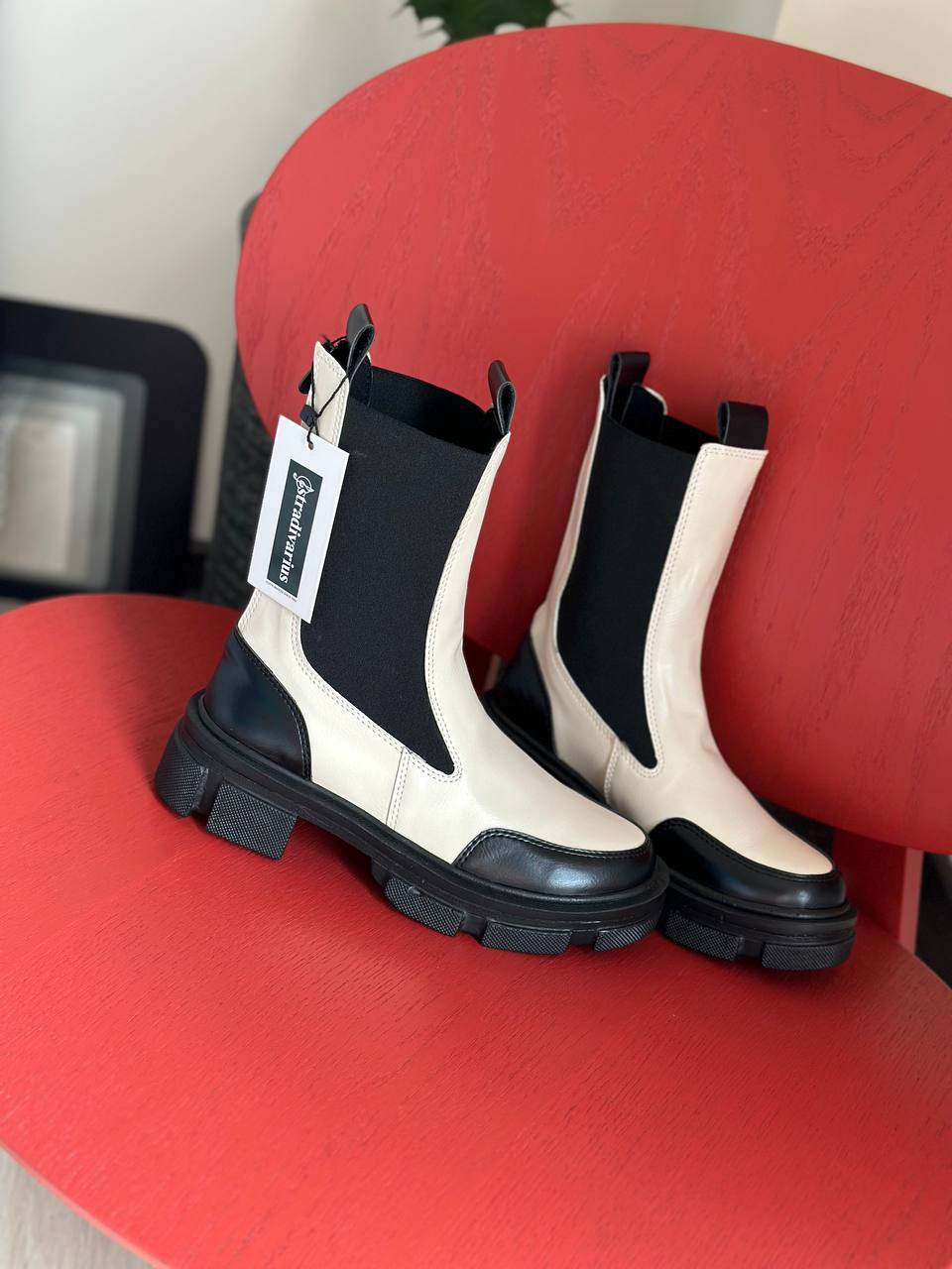 Stradivarius Flat Ankle Boots