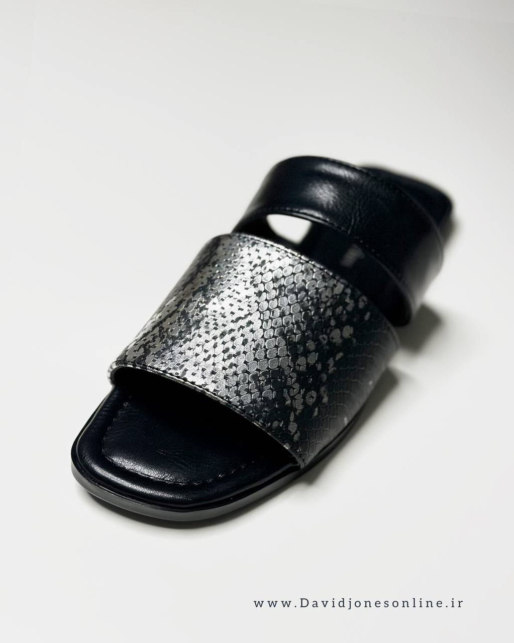 Stradivarius Sandal - SWh45