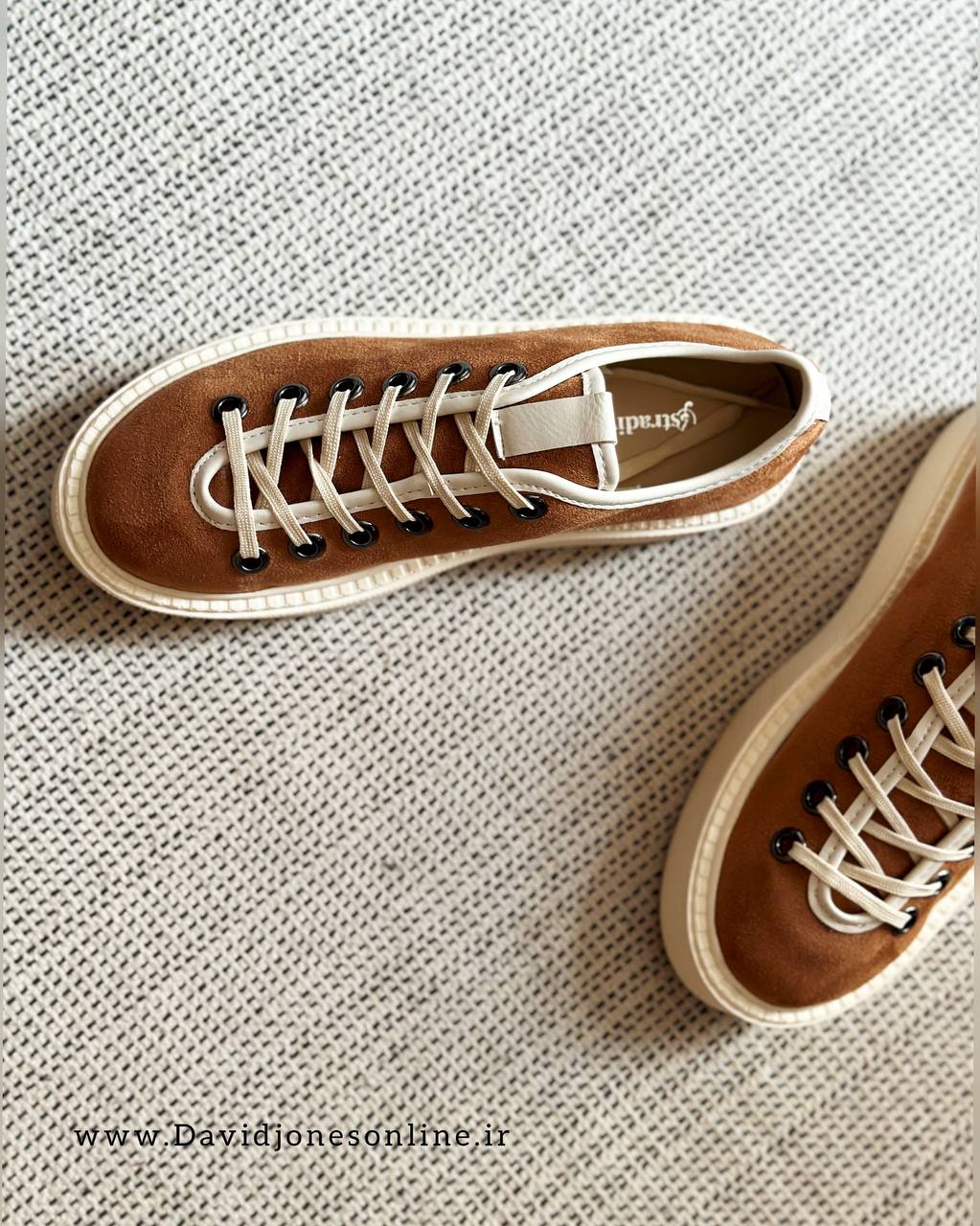 Stradivarius Sneakers - SKC33