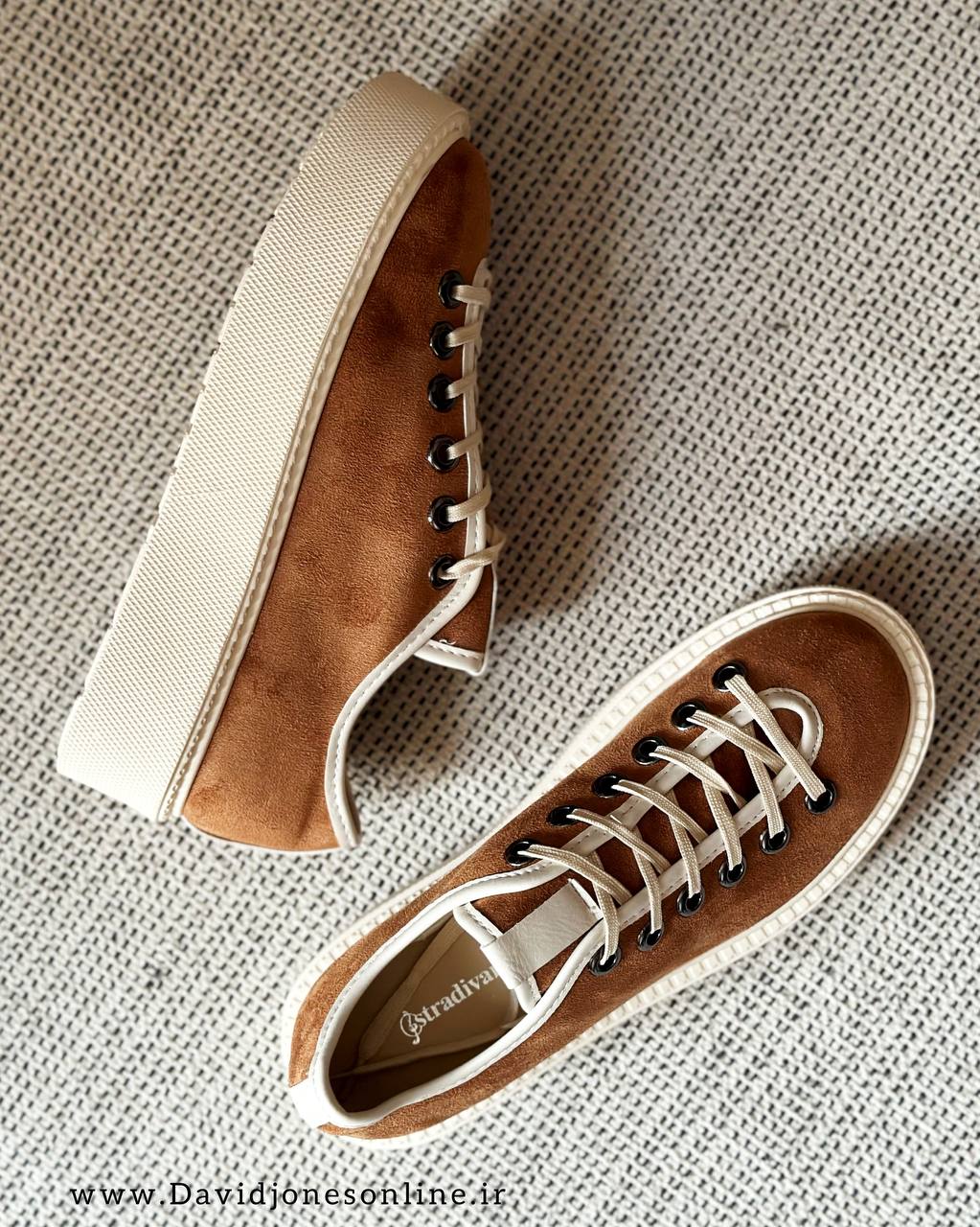 Stradivarius Sneakers - SKC33