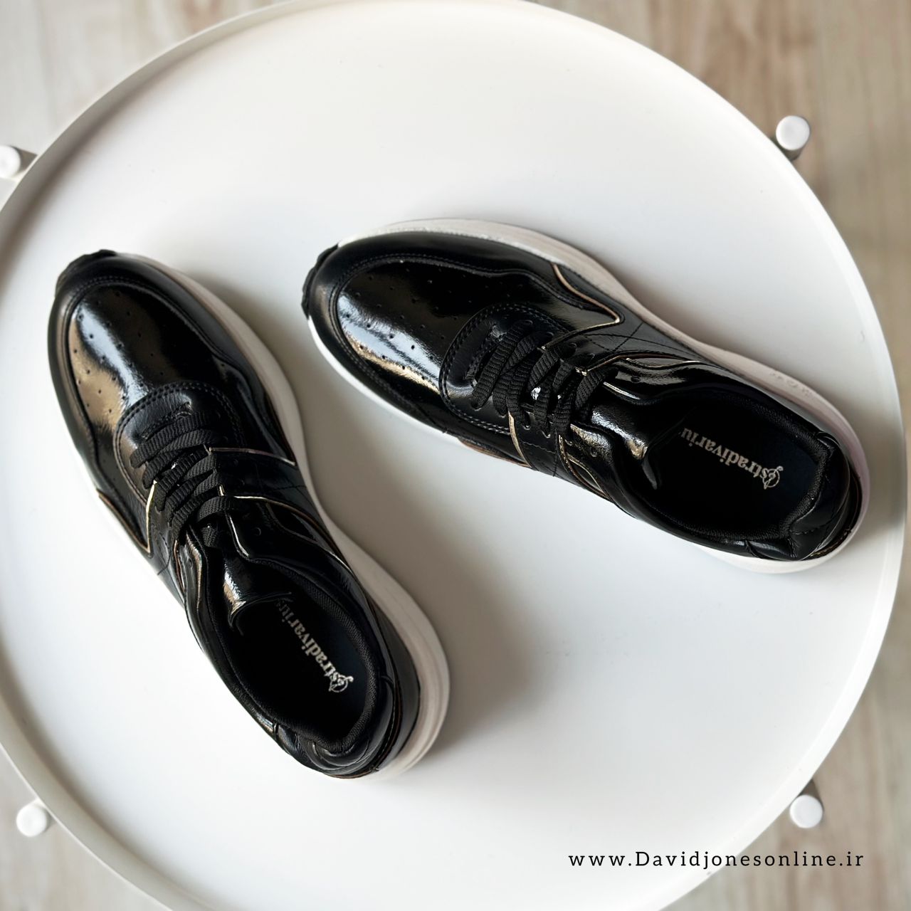 Stradivarius Sneakers - SKB70