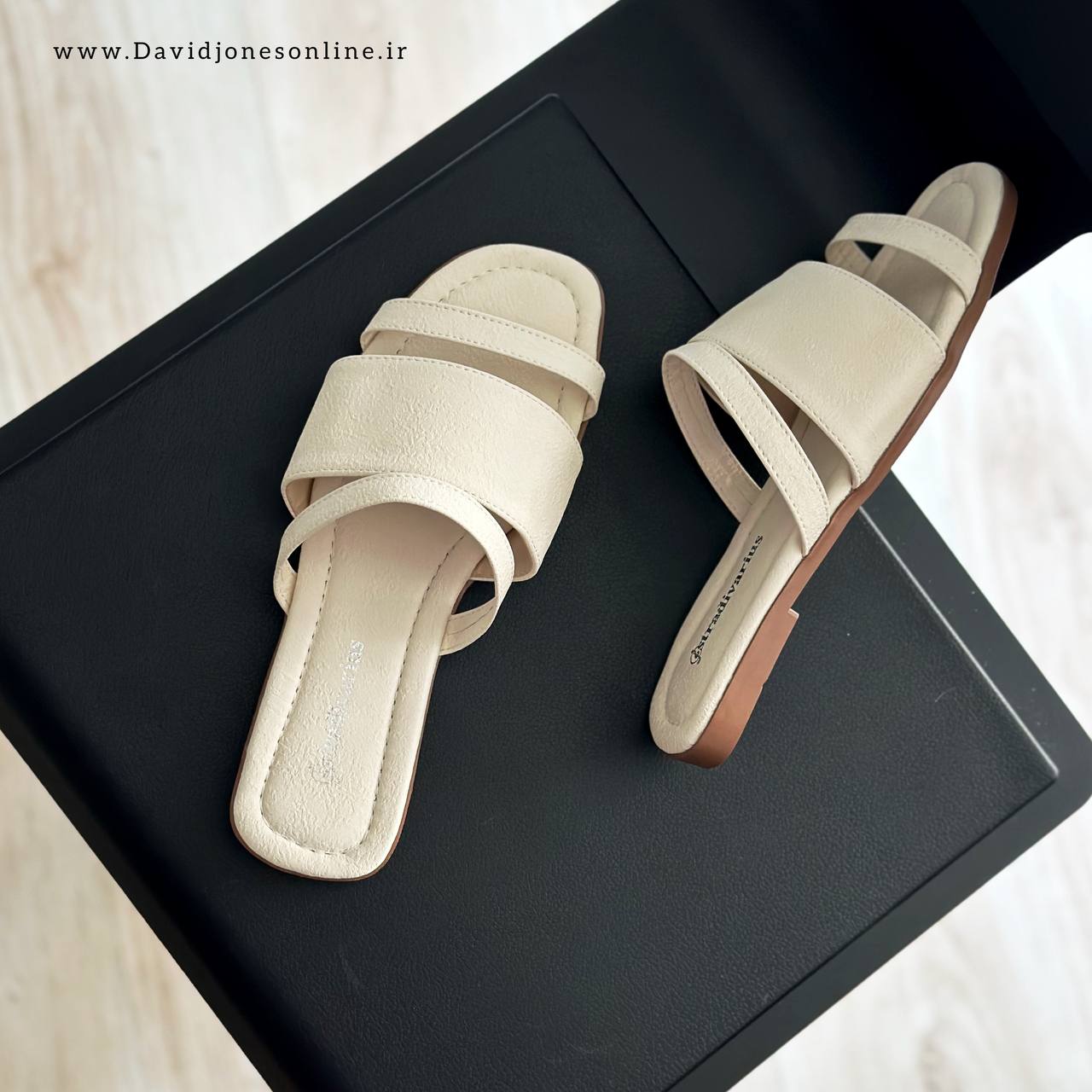 Stradivarius Sandal - SGr82