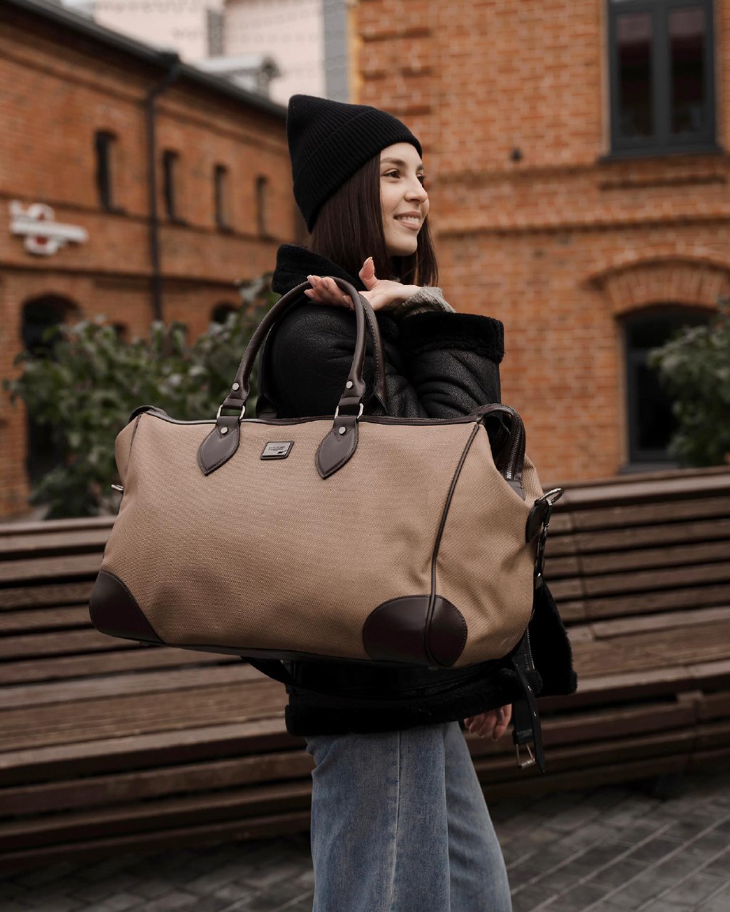 David Jones CM6587
