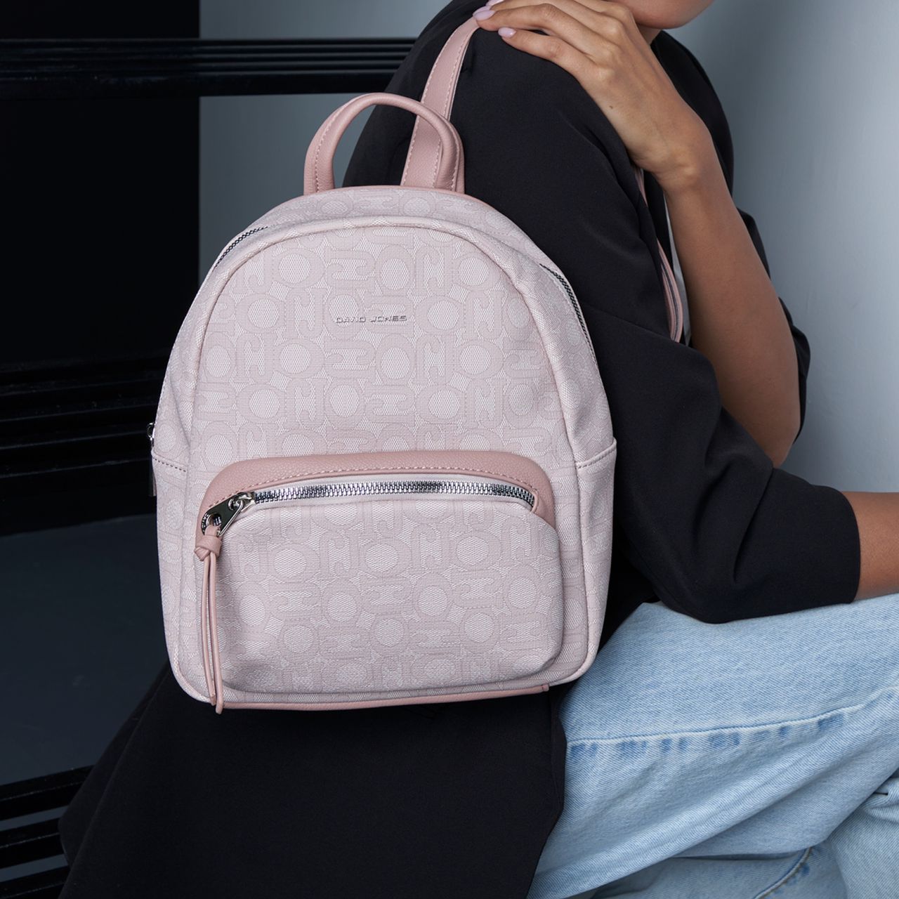  David Jones CH21062